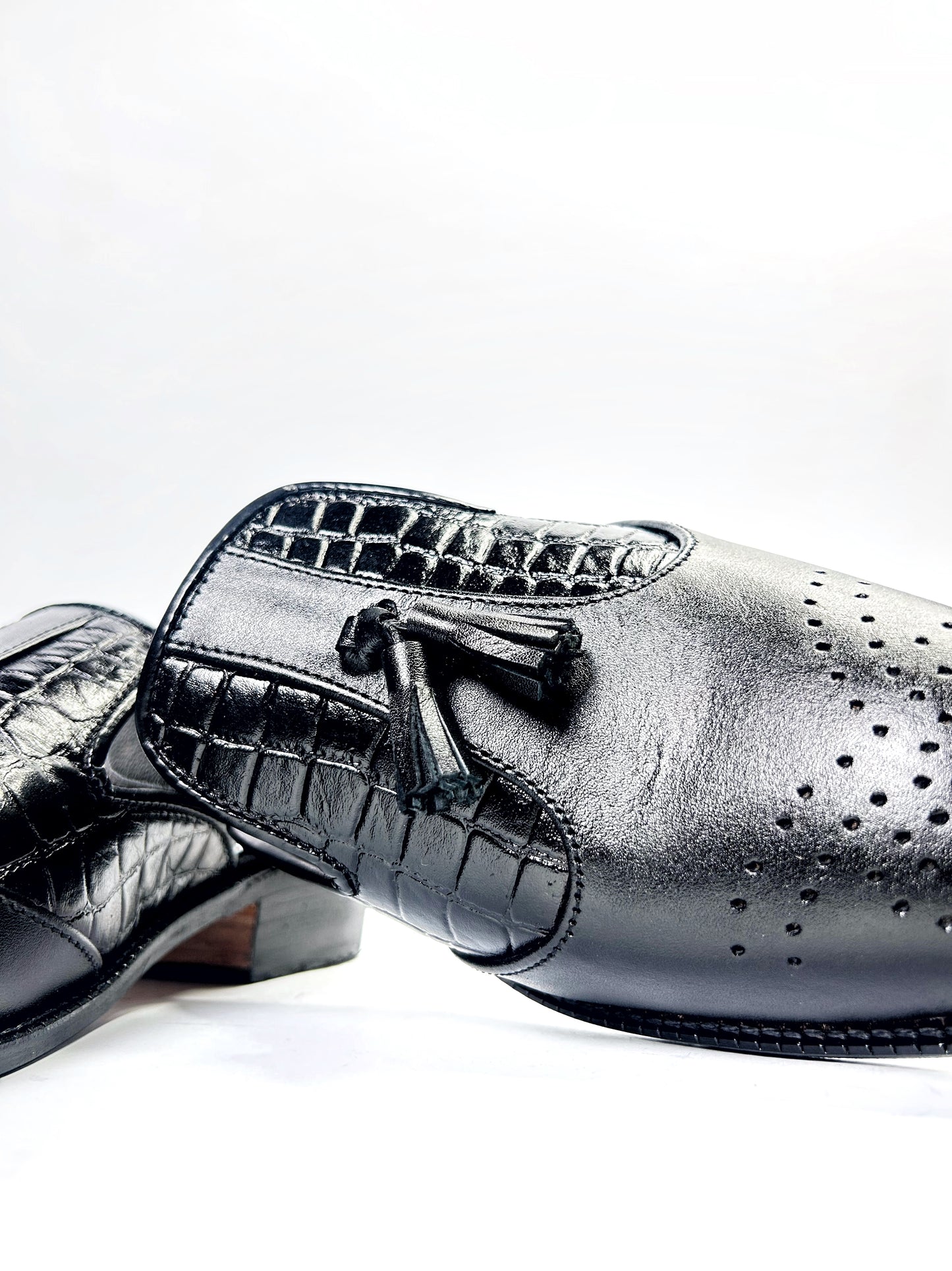 Black Tassel Brogue Mule